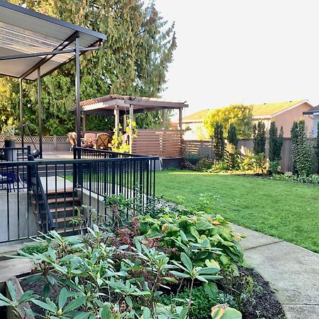 Spacious Burnaby Guest Home 외부 사진